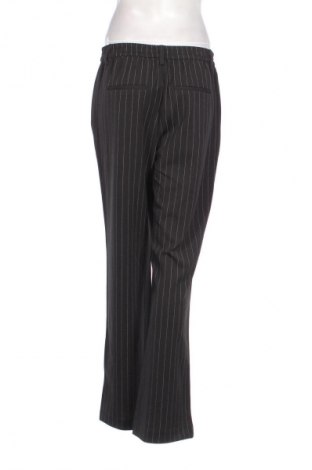 Pantaloni de femei Vero Moda, Mărime M, Culoare Multicolor, Preț 196,99 Lei