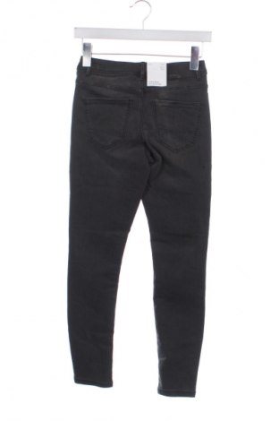Pantaloni de femei Vero Moda, Mărime XS, Culoare Gri, Preț 196,99 Lei