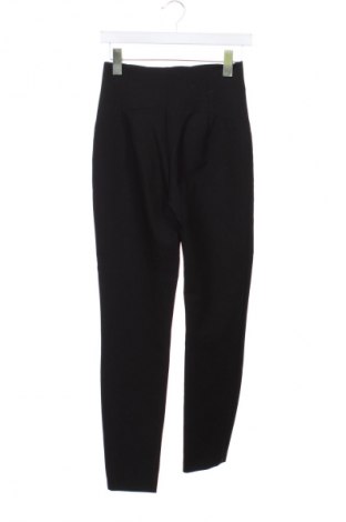 Pantaloni de femei Zara, Mărime XS, Culoare Negru, Preț 46,99 Lei