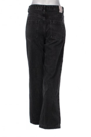 Pantaloni de femei Zara, Mărime M, Culoare Negru, Preț 115,65 Lei