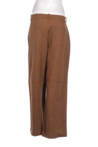 Pantaloni de femei Zara, Mărime XL, Culoare Maro, Preț 163,16 Lei