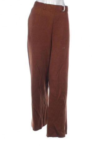 Γυναικείο παντελόνι Zara, Μέγεθος XL, Χρώμα Καφέ, Τιμή 13,80 €