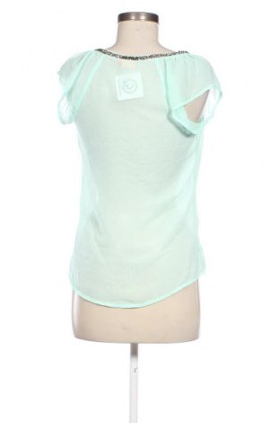 Γυναικείο αμάνικο μπλουζάκι ONLY, Μέγεθος S, Χρώμα Πράσινο, Τιμή 6,99 €
