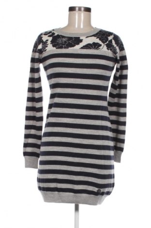 Дамски пуловер Armani Jeans, Размер L, Цвят Многоцветен, Цена 162,96 лв.