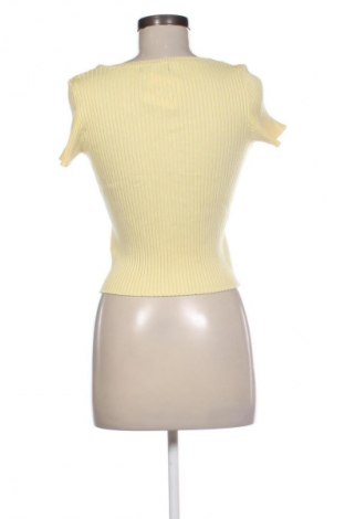 Damenpullover Bershka, Größe M, Farbe Gelb, Preis € 15,35