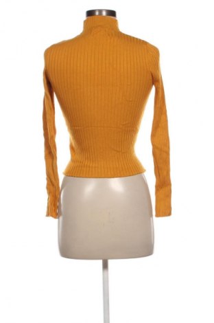 Дамски пуловер Bershka, Размер S, Цвят Жълт, Цена 15,99 лв.