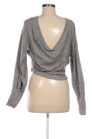 Дамски пуловер Vintage Havana, Размер M, Цвят Сив, Цена 28,99 лв.