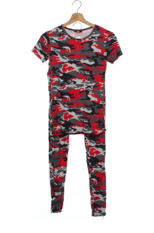 Dámská sportovní souprava. Unbranded, Velikost XS, Barva Vícebarevné, Cena  961,00 Kč