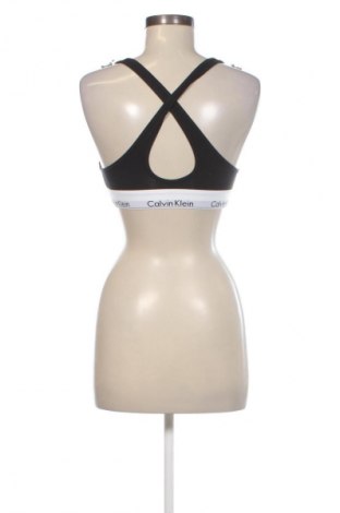 Дамски спортен топ Calvin Klein, Размер M, Цвят Черен, Цена 75,99 лв.