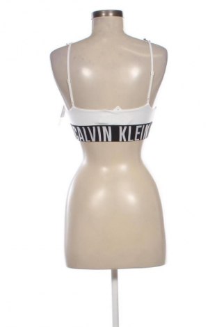 Dámský sportovní top  Calvin Klein, Velikost S, Barva Bílá, Cena  969,00 Kč