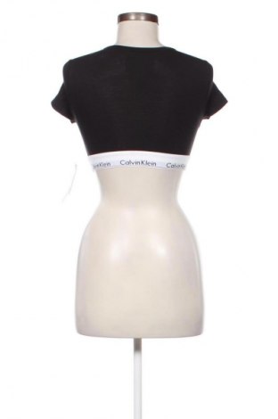 Női sport top Calvin Klein, Méret S, Szín Fekete, Ár 11 599 Ft