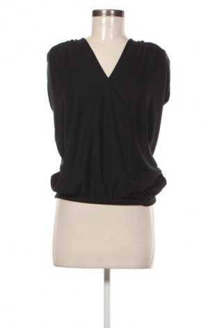 Damski top Cathrine Hammel, Rozmiar S, Kolor Czarny, Cena 637,70 zł