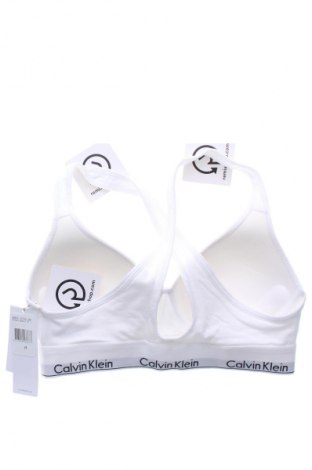 Damen Unterwäsche Calvin Klein, Größe M, Farbe Weiß, Preis 49,99 €