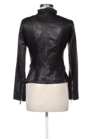 Дамско кожено яке Mango, Размер S, Цвят Черен, Цена 82,08 лв.
