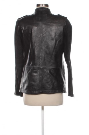 Dámska kožená bunda  Pull&Bear, Veľkosť M, Farba Čierna, Cena  49,57 €