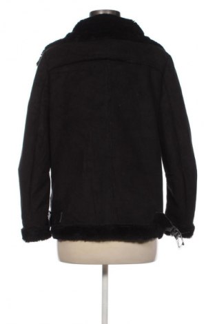 Dámský kabát  Pull&Bear, Velikost S, Barva Černá, Cena  939,00 Kč