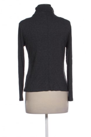 Дамско полo Unbranded, Размер M, Цвят Сив, Цена 12,99 лв.