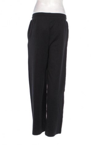 Дамско спортно долнище BOSS, Размер M, Цвят Черен, Цена 154,99 лв.