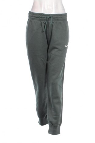 Дамско спортно долнище Nike, Размер M, Цвят Зелен, Цена 93,99 лв.