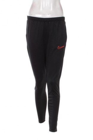 Dámske tepláky Nike, Veľkosť S, Farba Čierna, Cena  34,22 €
