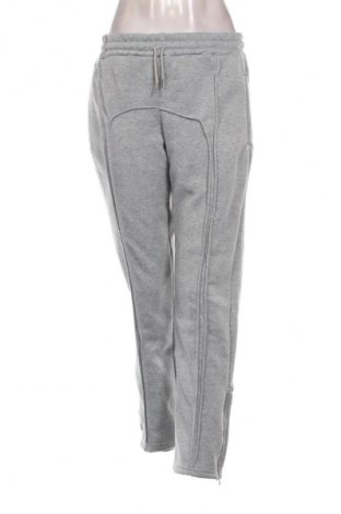 Pantaloni trening de femei Unbranded, Mărime M, Culoare Gri, Preț 65,79 Lei