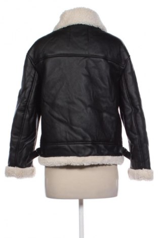 Geacă de femei Bershka, Mărime S, Culoare Negru, Preț 178,99 Lei