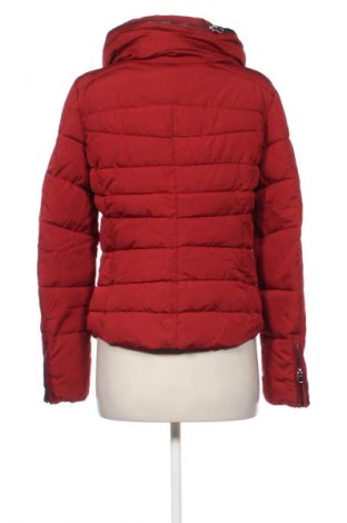 Dámská bunda  Bershka, Velikost M, Barva Červená, Cena  779,00 Kč