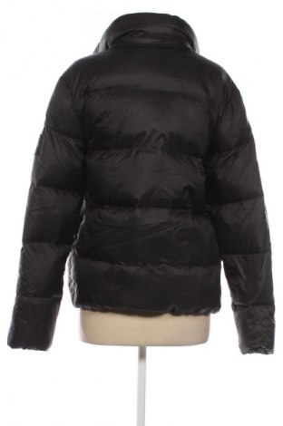 Γυναικείο μπουφάν Calvin Klein Jeans, Μέγεθος XS, Χρώμα Μαύρο, Τιμή 192,99 €