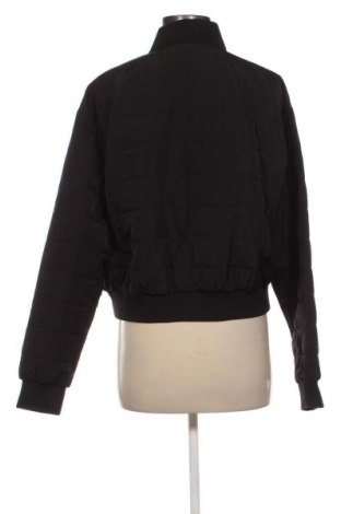 Γυναικείο μπουφάν Calvin Klein Jeans, Μέγεθος M, Χρώμα Μαύρο, Τιμή 117,99 €