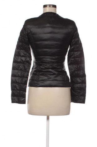 Γυναικείο μπουφάν United Colors Of Benetton, Μέγεθος XXS, Χρώμα Μαύρο, Τιμή 26,99 €