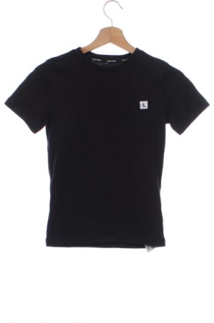 Kinder T-Shirt Calvin Klein, Größe 6-7y/ 122-128 cm, Farbe Schwarz, Preis 27,99 €