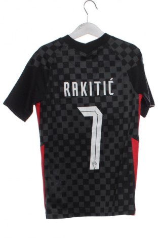 Kinder T-Shirt Nike, Größe 7-8y/ 128-134 cm, Farbe Mehrfarbig, Preis 10,23 €