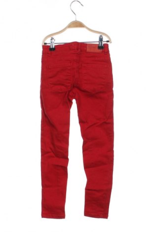 Gyerek farmernadrág Zara, Méret 4-5y / 110-116 cm, Szín Piros, Ár 3 699 Ft
