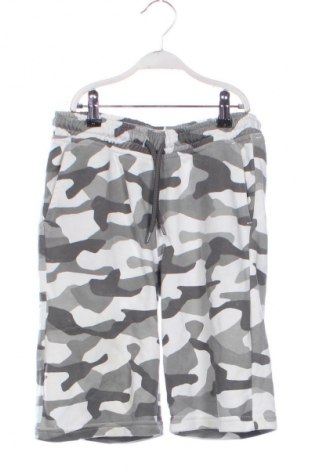 Pantaloni scurți pentru copii C&A, Mărime 9-10y/ 140-146 cm, Culoare Multicolor, Preț 29,99 Lei