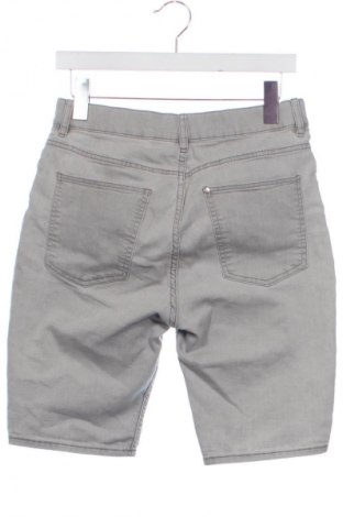 Kinder Shorts H&M, Größe 12-13y/ 158-164 cm, Farbe Grau, Preis 7,12 €