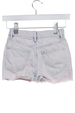 Dětské krátké kalhoty  H&M, Velikost 7-8y/ 128-134 cm, Barva Šedá, Cena  190,00 Kč