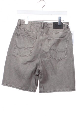 Dětské krátké kalhoty  Jack & Jones, Velikost 12-13y/ 158-164 cm, Barva Šedá, Cena  629,00 Kč