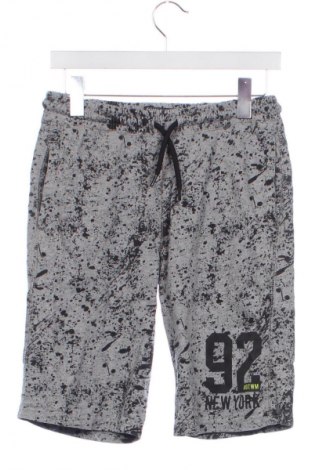 Детски къс панталон Unbranded, Размер 10-11y/ 146-152 см, Цвят Многоцветен, Цена 11,99 лв.