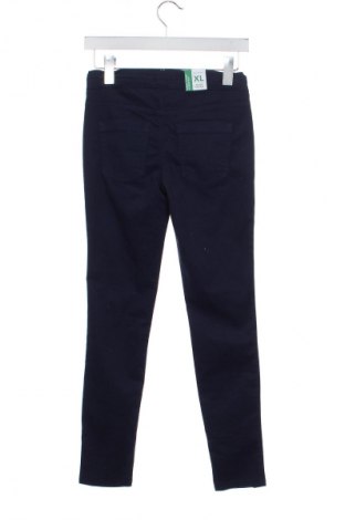 Dětské kalhoty  United Colors Of Benetton, Velikost 10-11y/ 146-152 cm, Barva Modrá, Cena  469,00 Kč