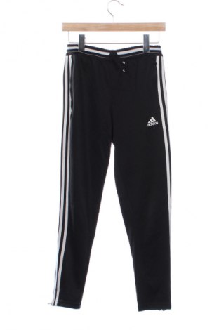 Детско спортно долнище Adidas, Размер 10-11y/ 146-152 см, Цвят Черен, Цена 38,29 лв.