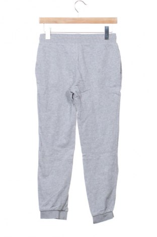 Detské tepláky Converse, Veľkosť 8-9y/ 134-140 cm, Farba Sivá, Cena  11,95 €