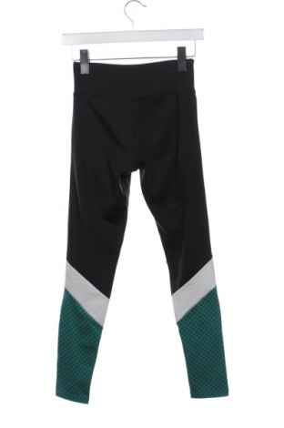 Детско спортно долнище H&M, Размер 10-11y/ 146-152 см, Цвят Черен, Цена 30,99 лв.