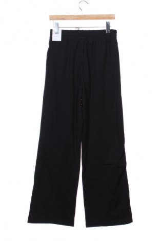 Detské tepláky Nike, Veľkosť 13-14y/ 164-168 cm, Farba Čierna, Cena  46,95 €