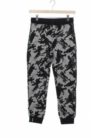 Gyerek sport nadrág Unbranded, Méret 8-9y / 134-140 cm, Szín Sokszínű, Ár 5 349 Ft