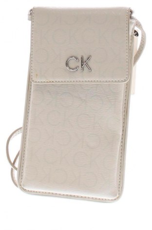 Pouzdro na telefón Calvin Klein, Barva Béžová, Cena  1 279,00 Kč