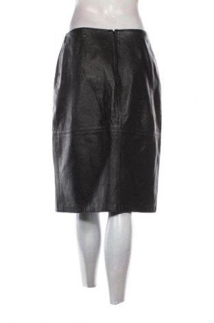 Кожена пола Wallis, Размер M, Цвят Черен, Цена 67,86 лв.