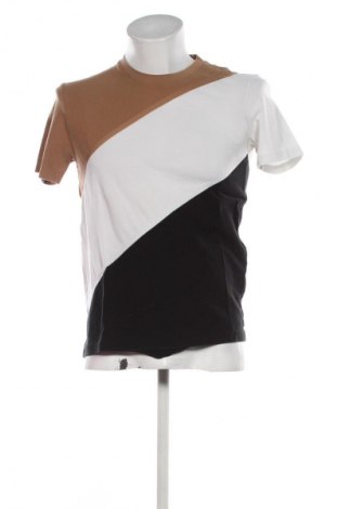 Ανδρικό t-shirt BOSS, Μέγεθος M, Χρώμα Πολύχρωμο, Τιμή 38,99 €