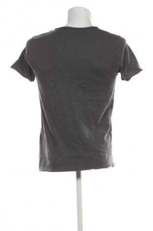 Ανδρικό t-shirt Unbranded, Μέγεθος XL, Χρώμα Γκρί, Τιμή 9,72 €