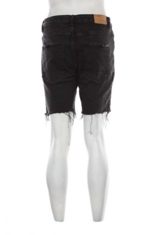 Ανδρικό κοντό παντελόνι Pull&Bear, Μέγεθος S, Χρώμα Μαύρο, Τιμή 15,99 €