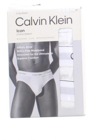 Мъжки комплект Calvin Klein, Размер S, Цвят Бял, Цена 64,99 лв.